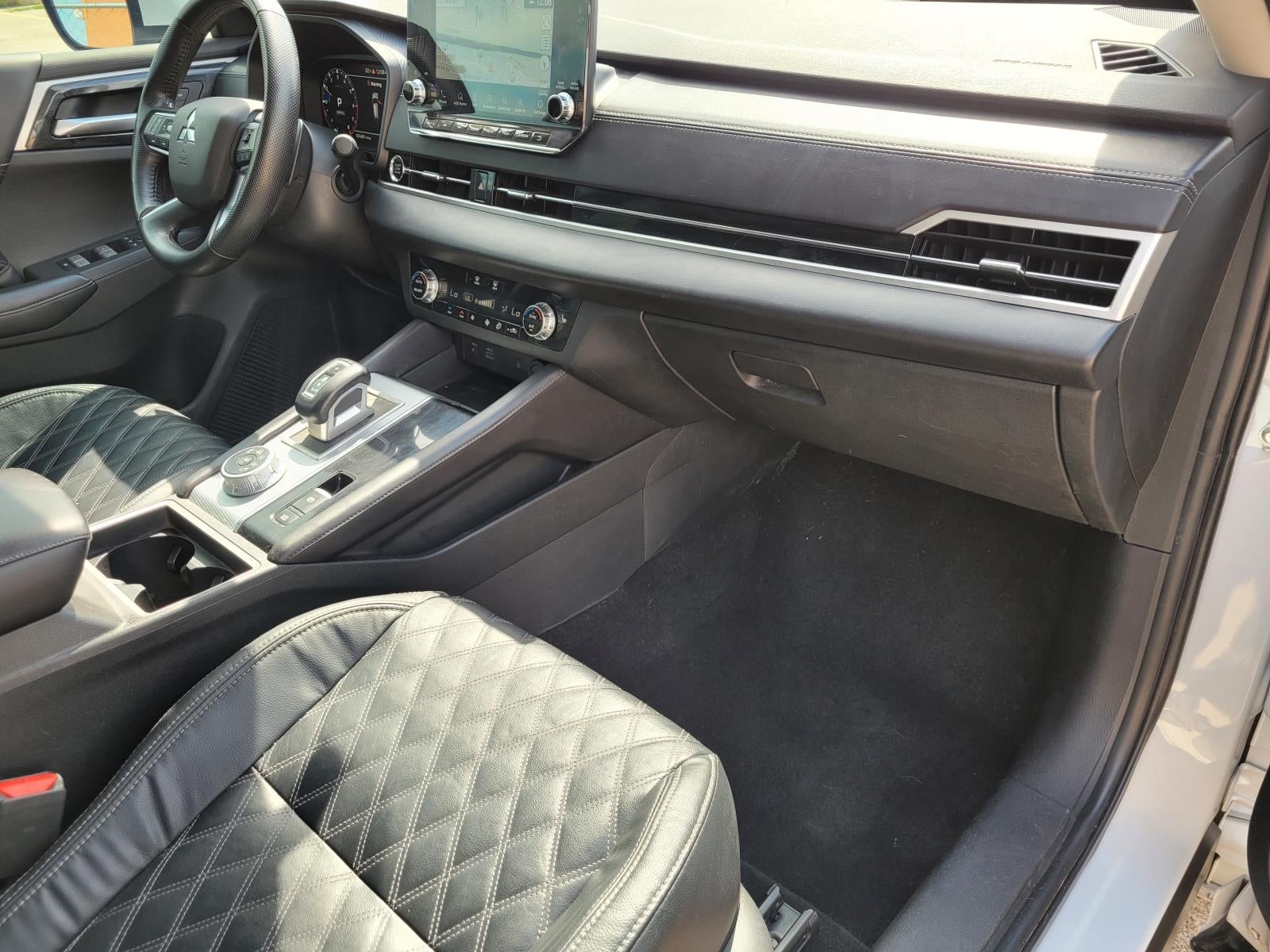 2024 Mitsubishi Outlander SEL