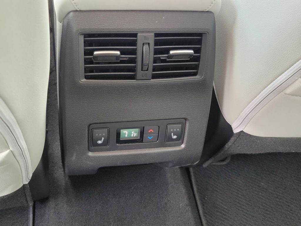 2026 Mitsubishi Outlander SEL