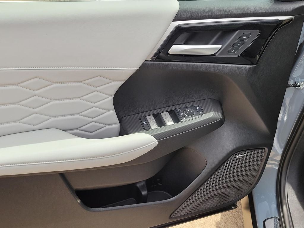 2026 Mitsubishi Outlander SEL