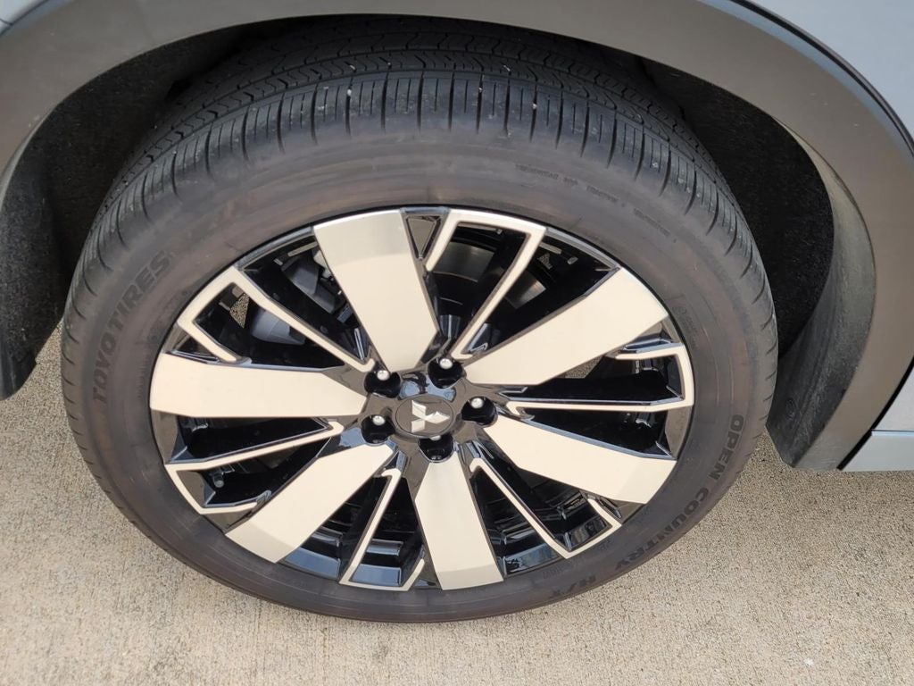 2026 Mitsubishi Outlander SEL