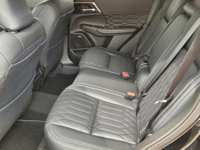 2026 Mitsubishi Outlander SEL