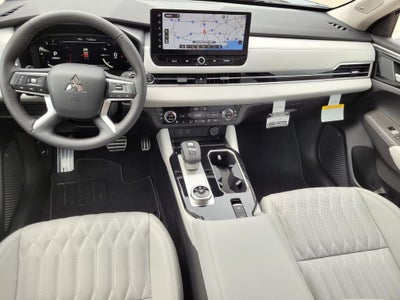 2026 Mitsubishi Outlander SEL