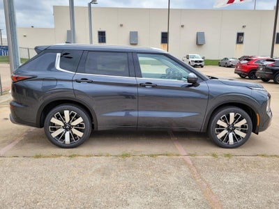 2026 Mitsubishi Outlander SEL