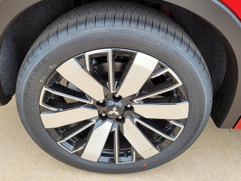 2026 Mitsubishi Outlander SEL