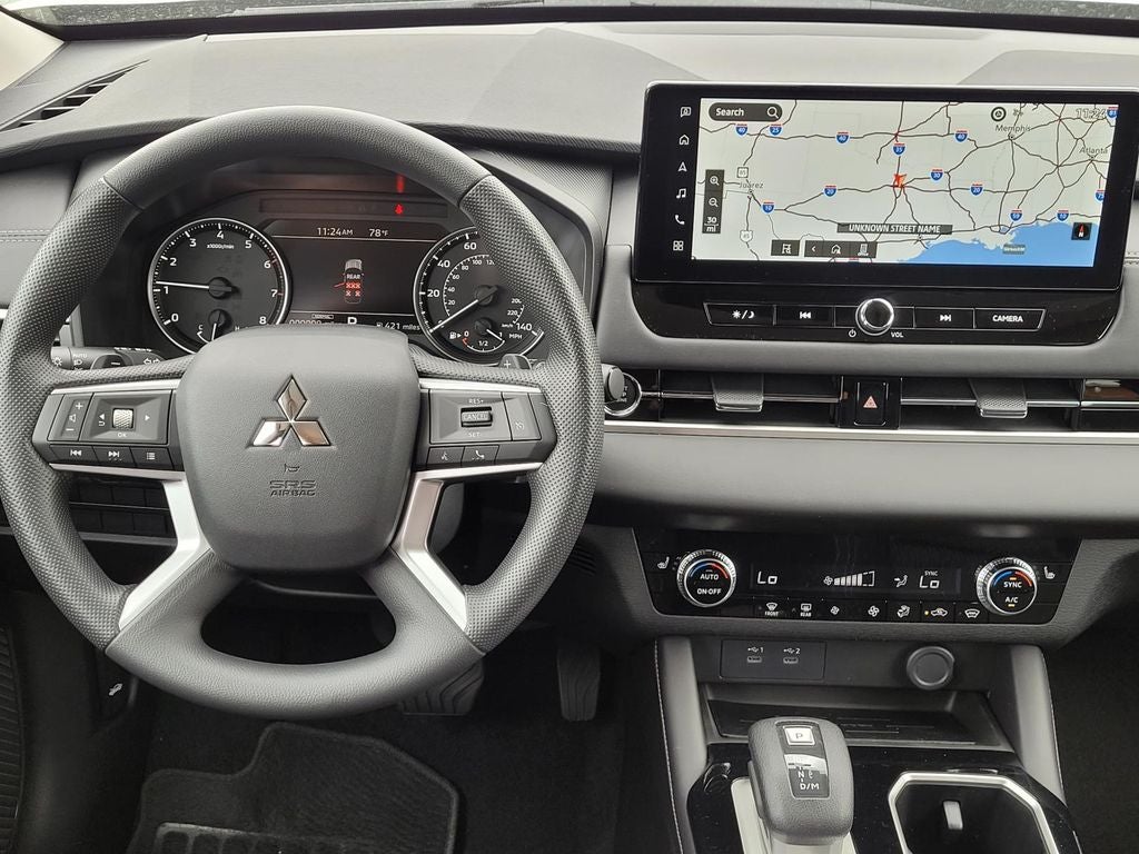 2026 Mitsubishi Outlander ES