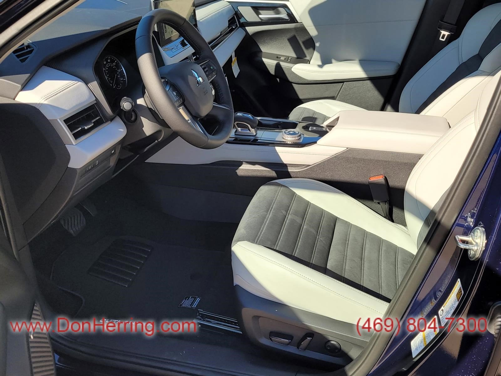 2026 Mitsubishi Outlander SE AWC