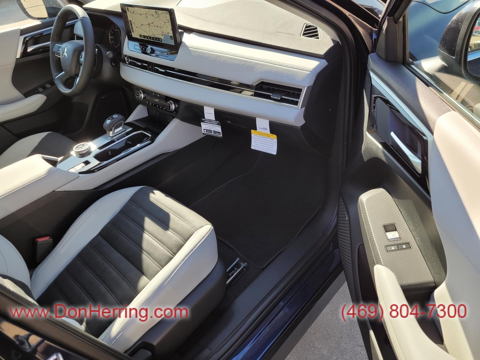 2026 Mitsubishi Outlander SE AWC