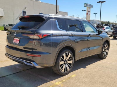 2026 Mitsubishi Outlander SEL