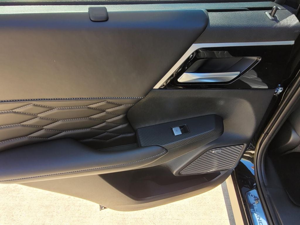 2026 Mitsubishi Outlander SEL