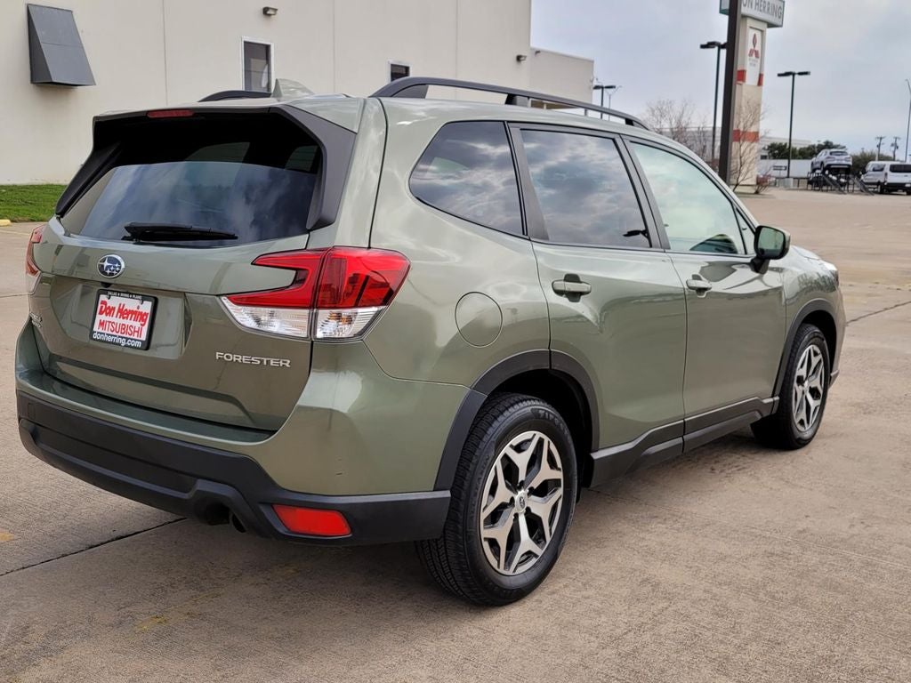 2021 Subaru Forester Premium