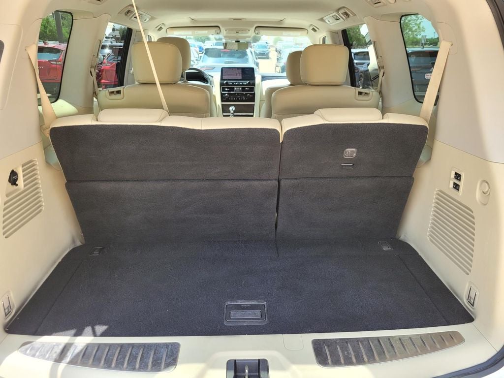2022 INFINITI QX80 LUXE