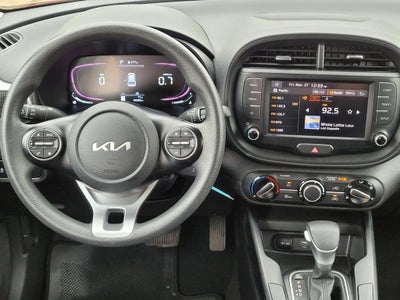 2024 Kia Soul LX