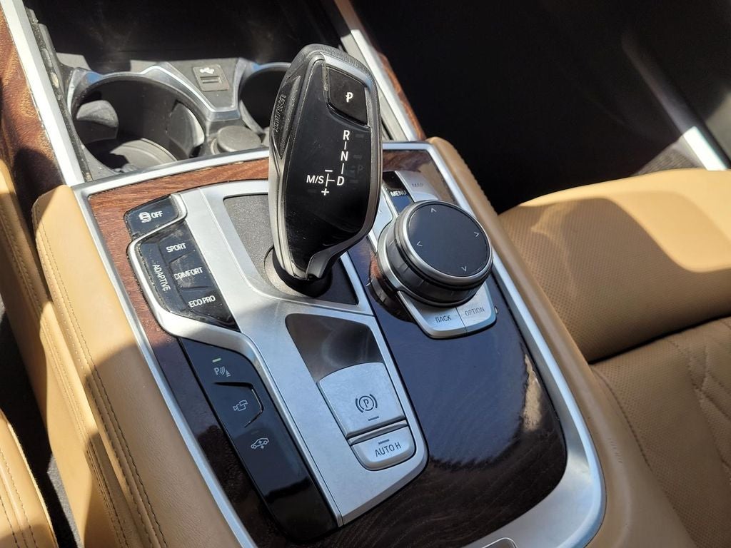 2021 BMW 7 series 740i