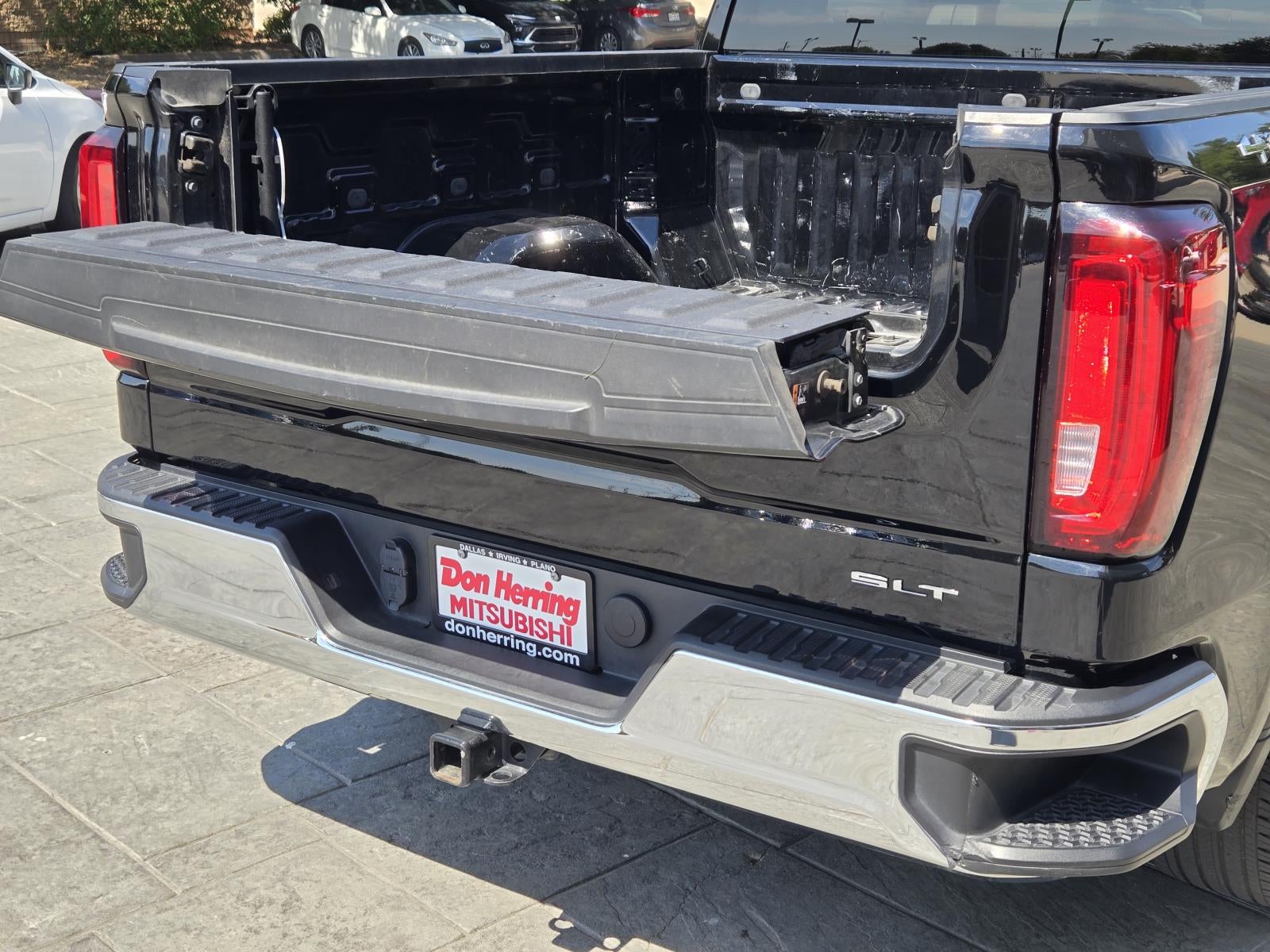 2025 GMC Sierra SLT