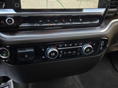 2025 GMC Sierra SLT