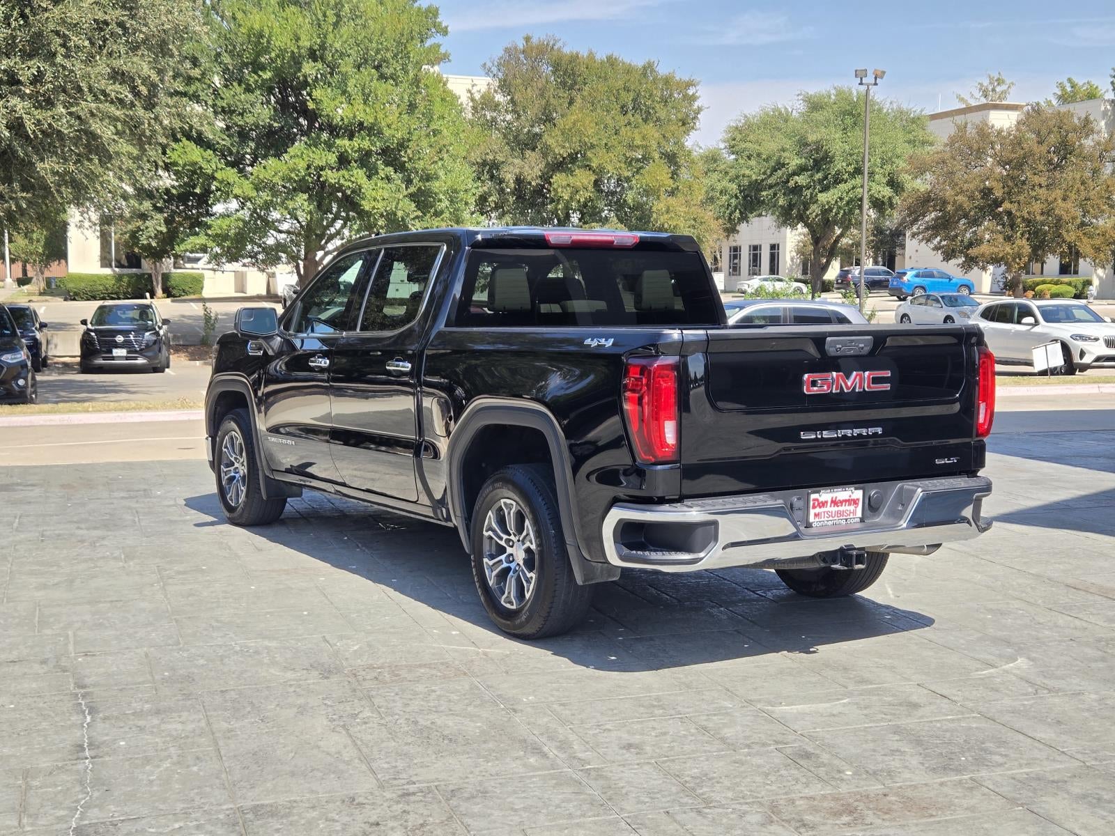 2025 GMC Sierra SLT