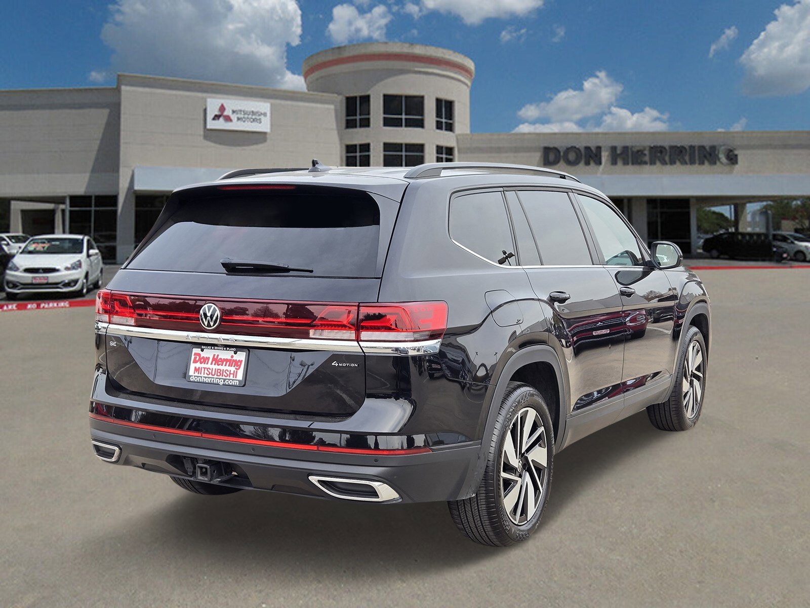 2025 Volkswagen Atlas 2.0T SE w/Technology