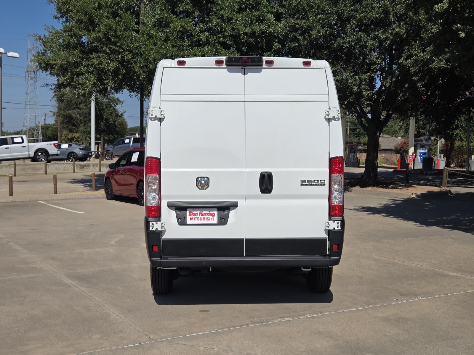 2025 RAM ProMaster 2500 Tradesman