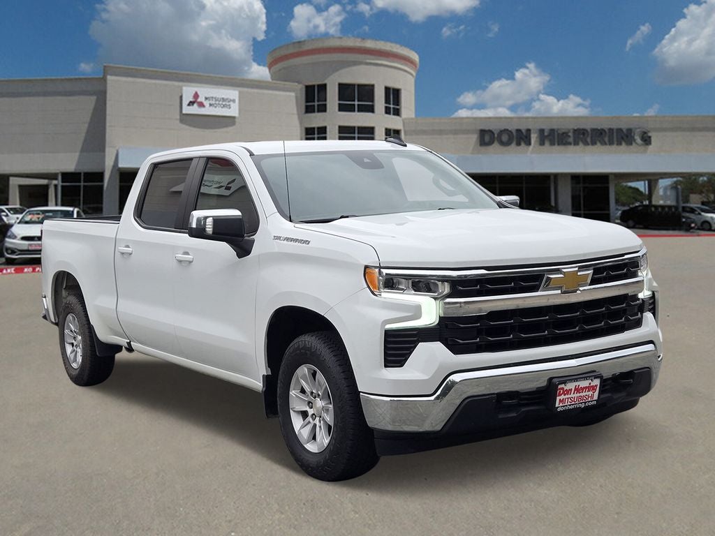 2023 Chevrolet Silverado LT