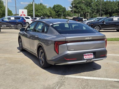 2025 Kia K4 LXS