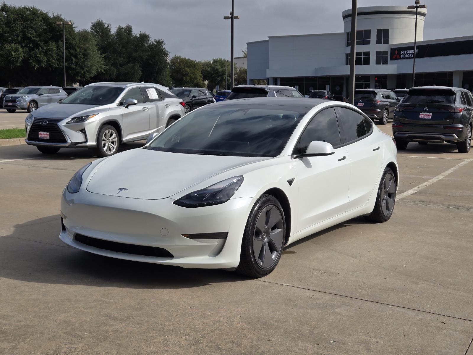 2023 Tesla Model 3 Base