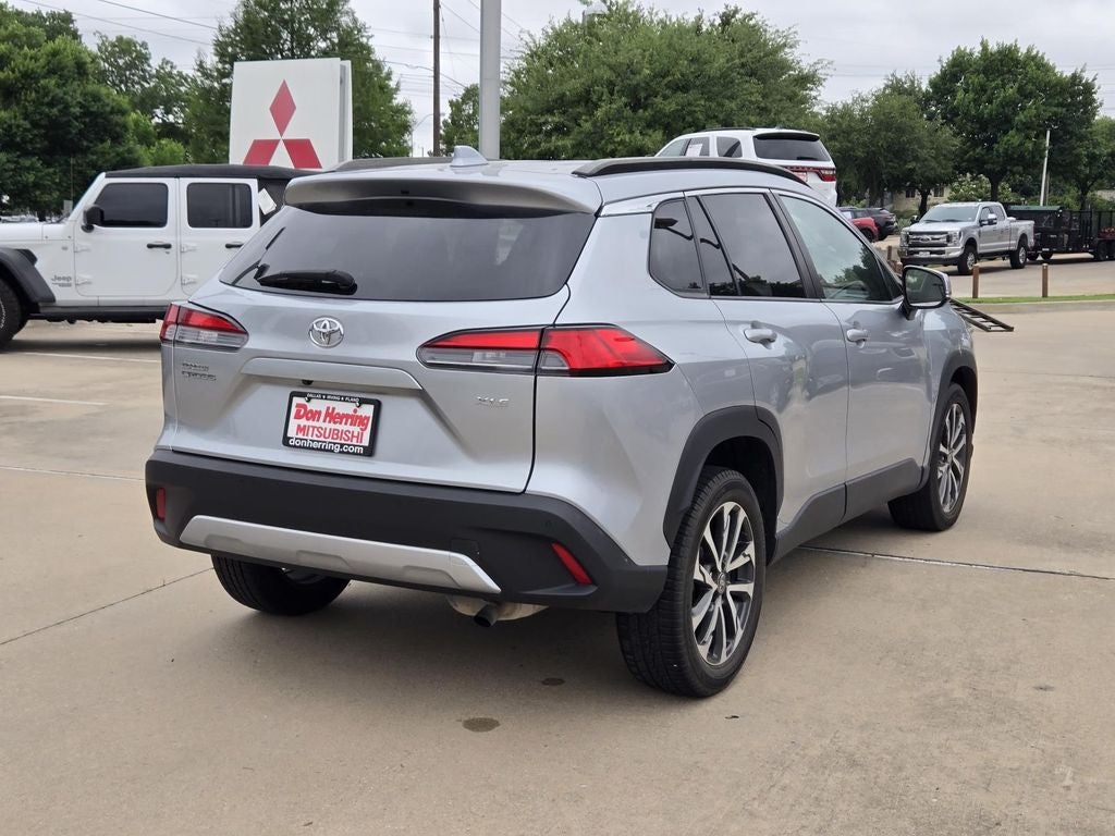 2023 Toyota Corolla Cross XLE