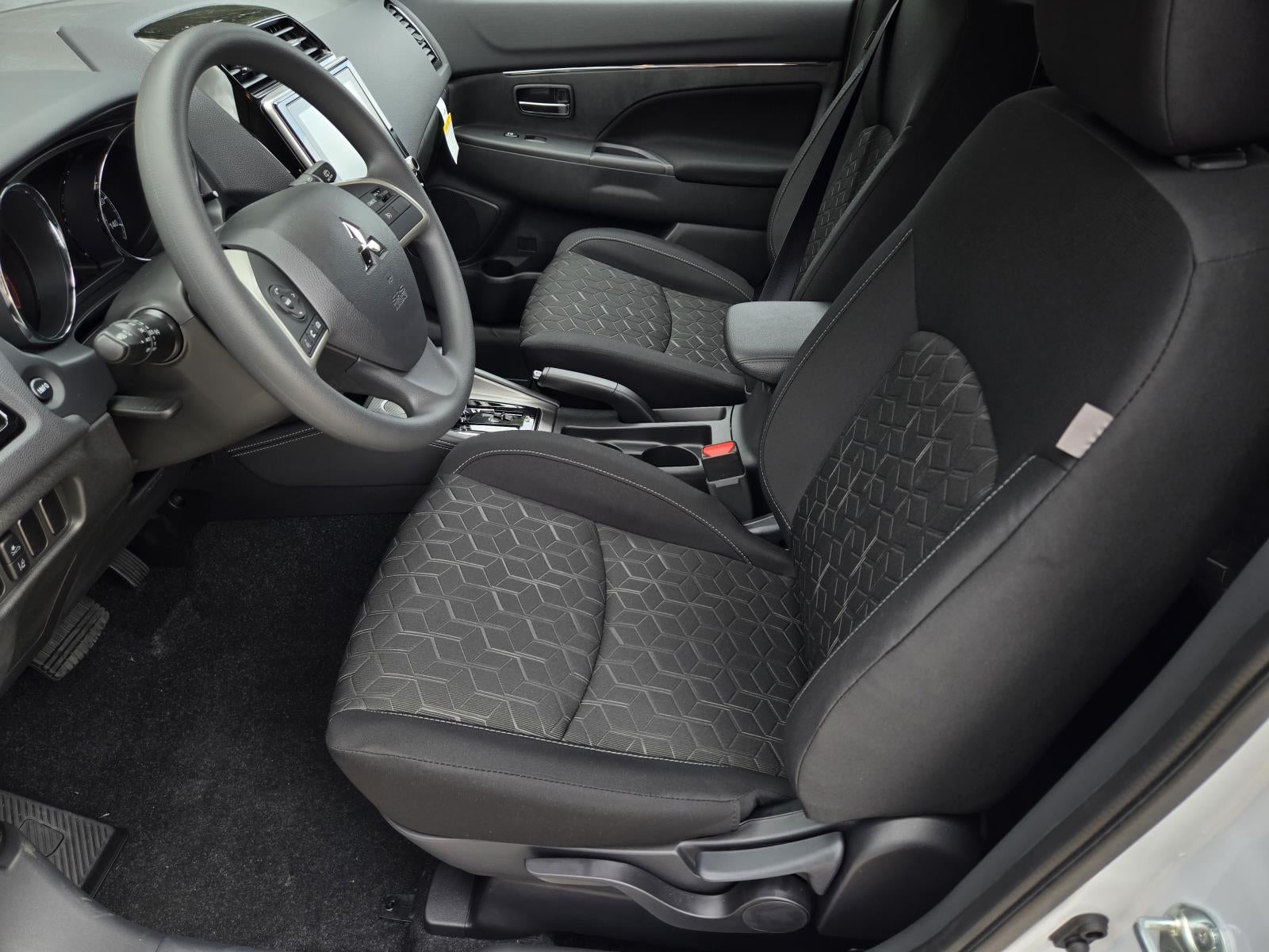 2027 Mitsubishi Outlander Sport ES