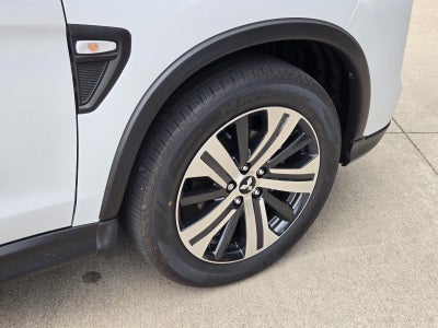 2027 Mitsubishi Outlander Sport ES