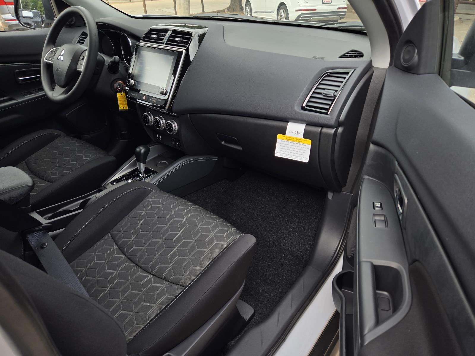 2027 Mitsubishi Outlander Sport ES