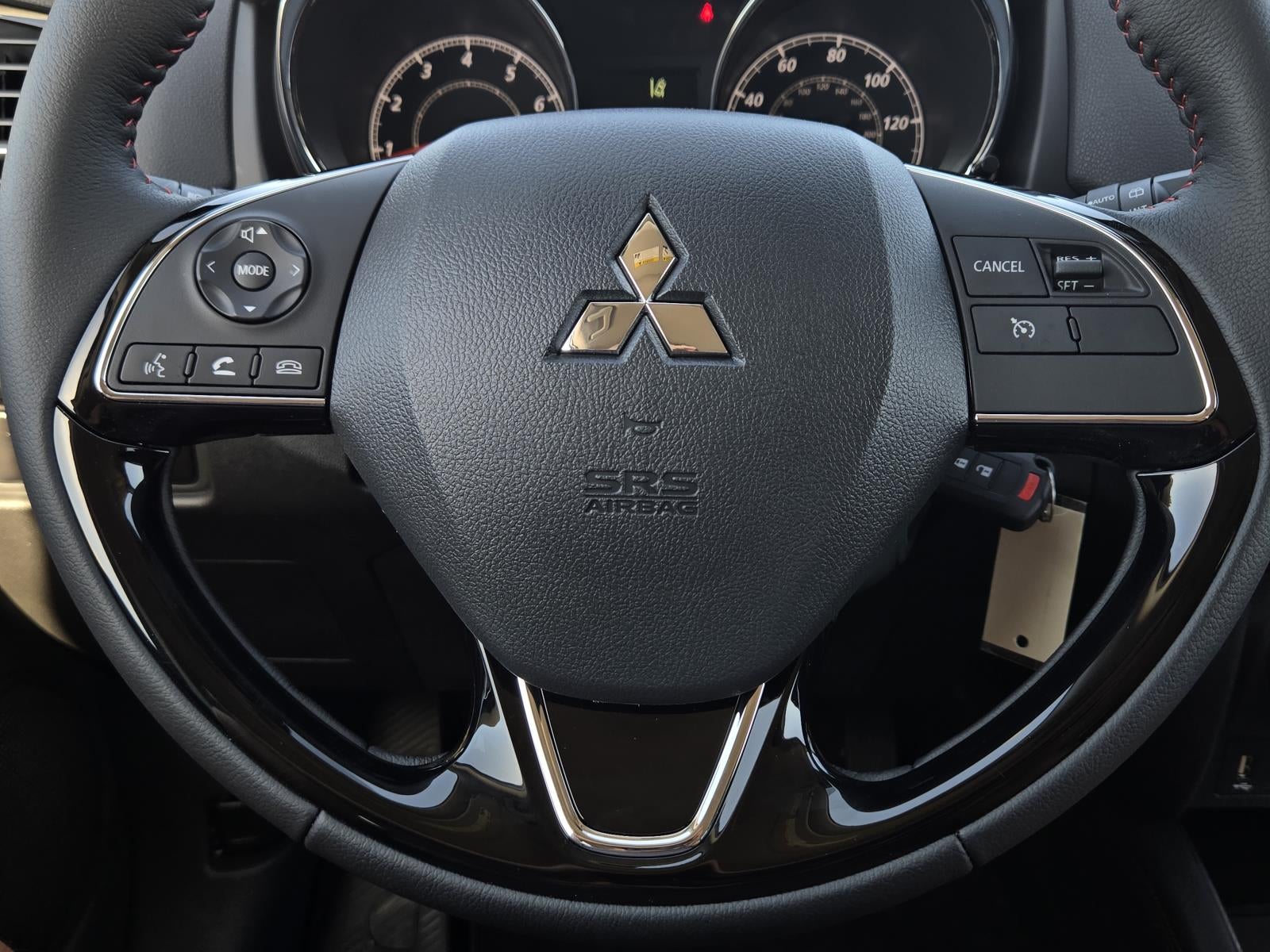 2027 Mitsubishi Outlander Sport LE