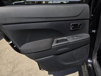 2026 Mitsubishi Outlander Sport LE