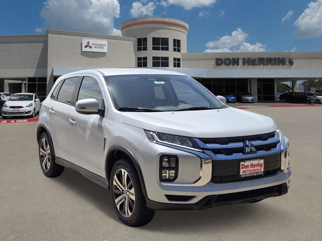 2026 Mitsubishi Outlander Sport SE