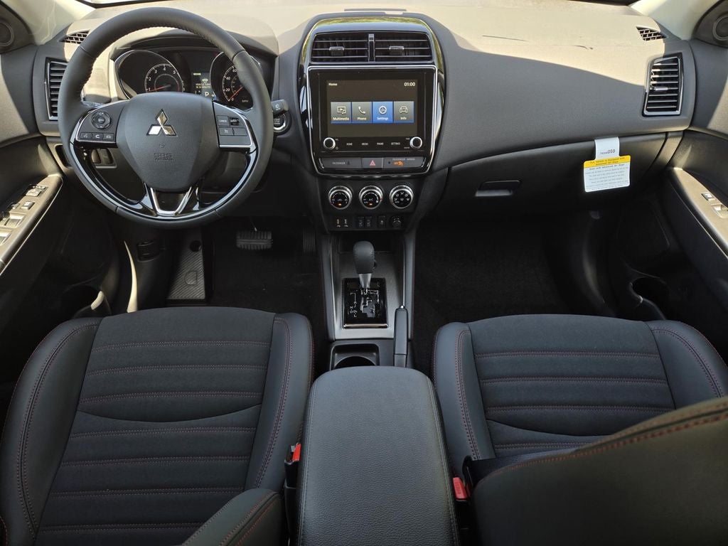 2026 Mitsubishi Outlander Sport SE