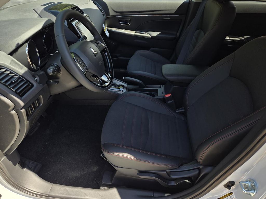 2026 Mitsubishi Outlander Sport SE