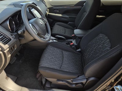 2026 Mitsubishi Outlander Sport ES
