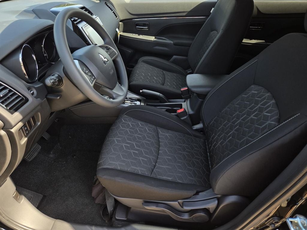 2026 Mitsubishi Outlander Sport ES