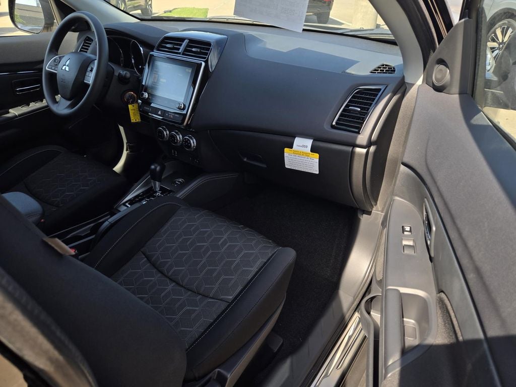 2026 Mitsubishi Outlander Sport ES