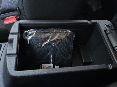 2027 Mitsubishi Outlander Sport LE
