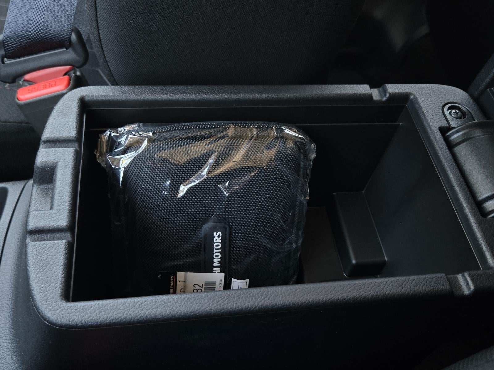 2027 Mitsubishi Outlander Sport LE