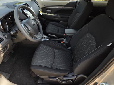 2026 Mitsubishi Outlander Sport ES