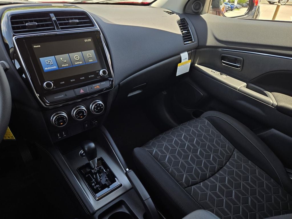 2026 Mitsubishi Outlander Sport ES