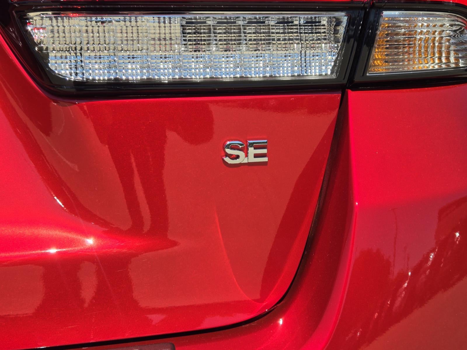 2027 Mitsubishi Outlander Sport SE