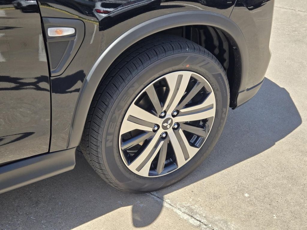 2026 Mitsubishi Outlander Sport ES