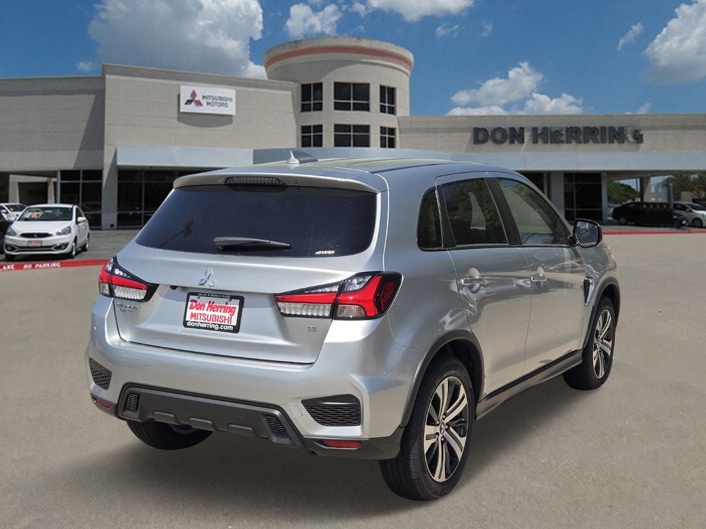 2026 Mitsubishi Outlander Sport SE