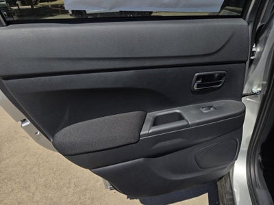 2026 Mitsubishi Outlander Sport SE