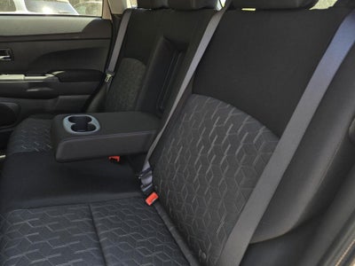 2026 Mitsubishi Outlander Sport SE