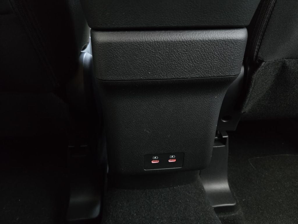 2026 Mitsubishi Outlander Sport SE