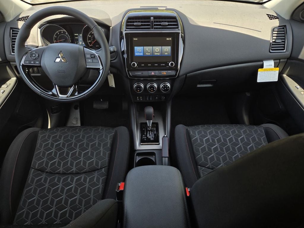 2026 Mitsubishi Outlander Sport SE