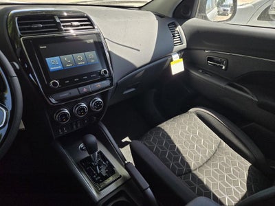 2026 Mitsubishi Outlander Sport SE