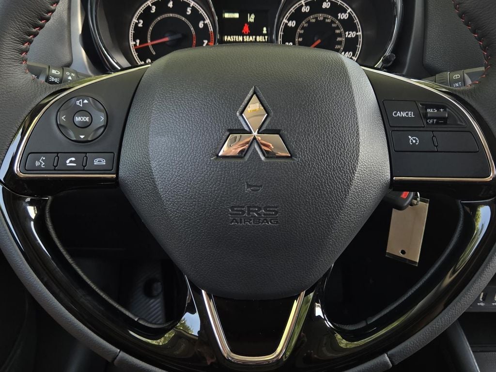 2026 Mitsubishi Outlander Sport SE